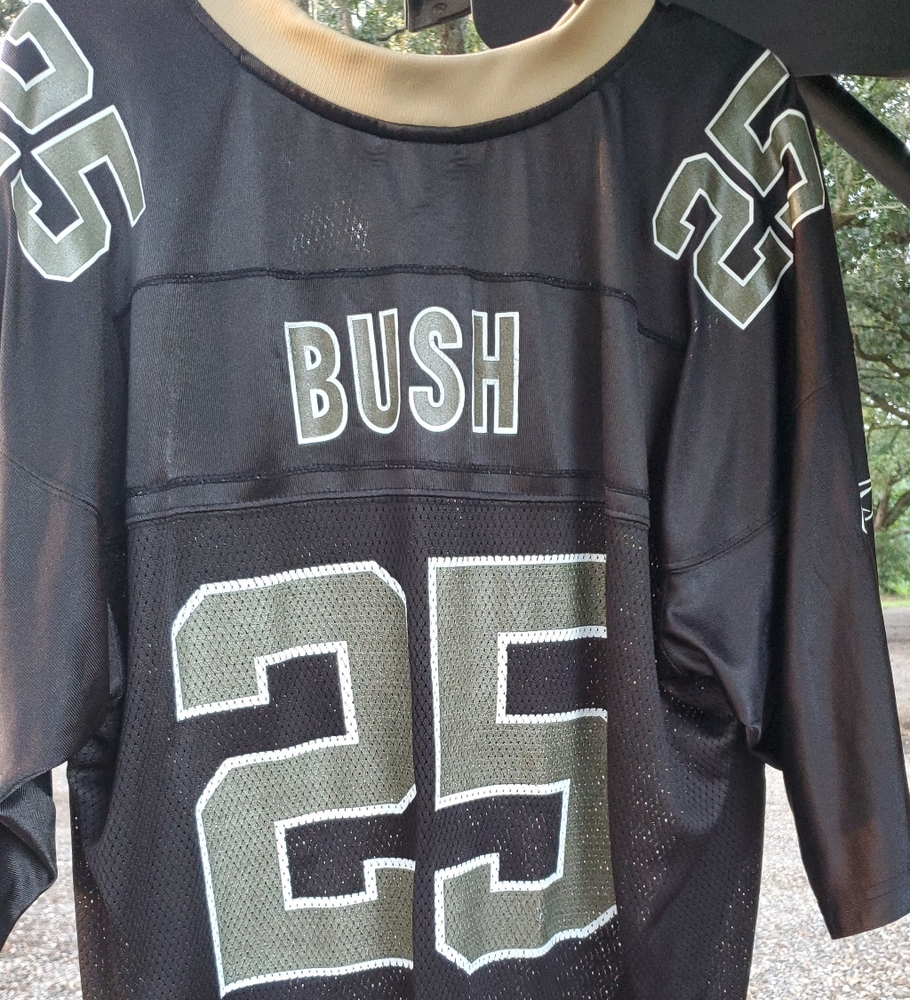 VINTAGE REGGIE BUSH JERSEY